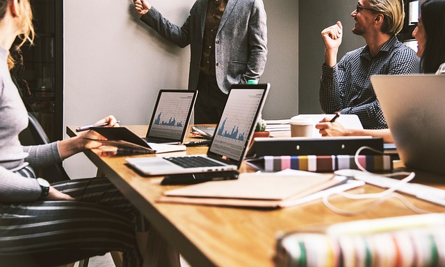 Forecast Market Shifts in Real Estate: Budgeting & Proactive Planning Strategies