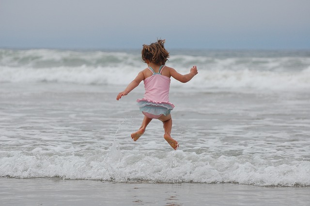 carefree-640x480-5189099.jpeg