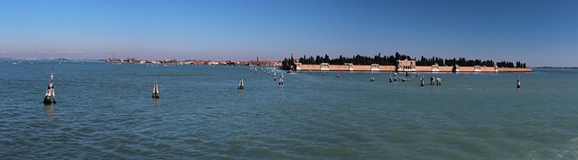 casa-grande-640x480-78134101.jpeg