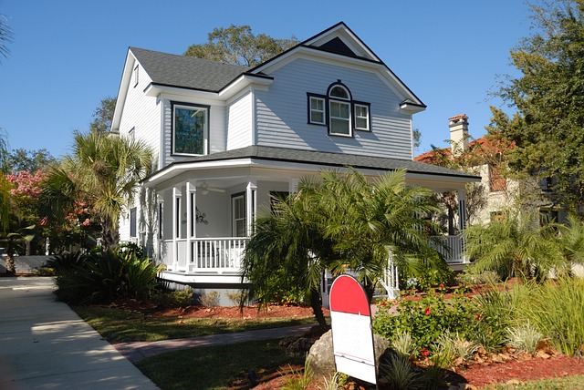 Commercial-Realty