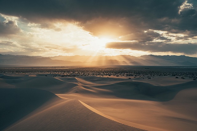 paradise-valley-640x480-9662502.jpeg