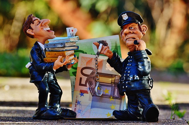 tax-assessments-640x480-33386037.jpeg
