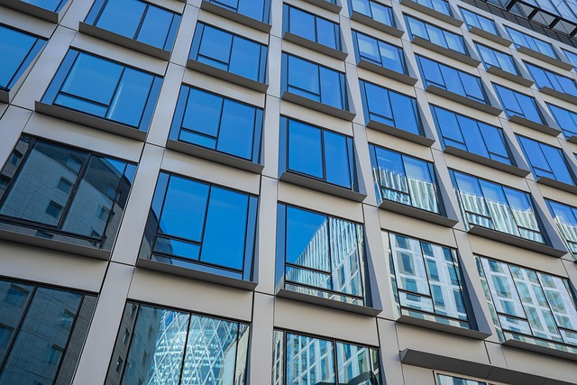 Commercial-Realty