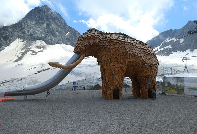 mammoth-640x480-64675888.jpeg