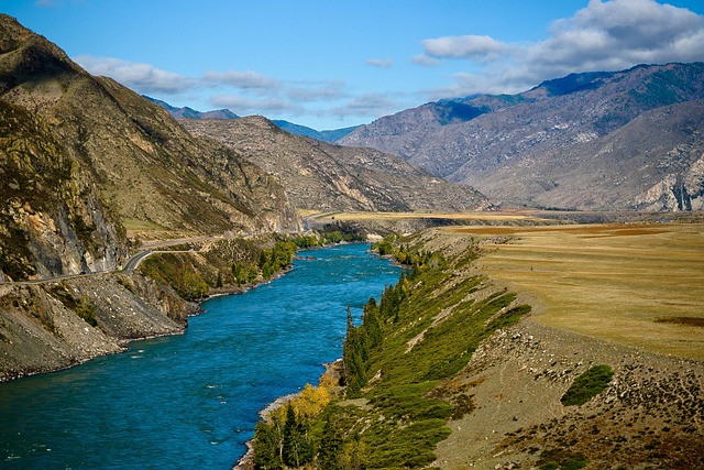 Outdoor Adventures in Cooler Climate: Gear & Preparation for Real Estate Exploration