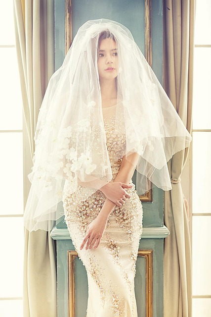 luxury-marketing-640x480-12322029.jpeg