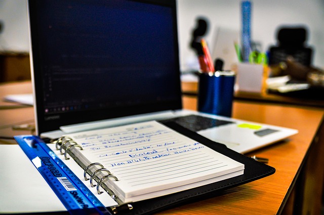 Commercial-Management