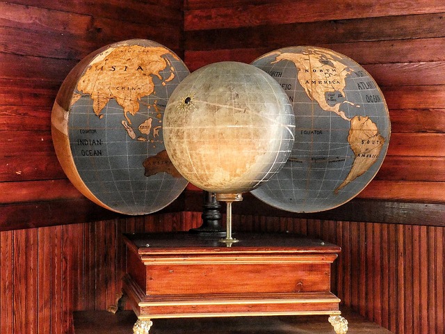 Globe