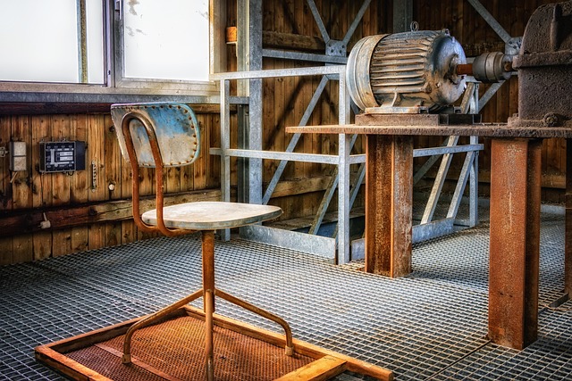 industrial-space-640x480-96400205.jpeg