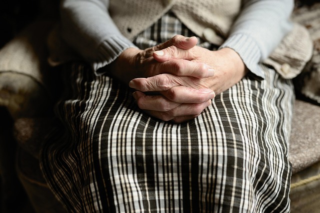 senior-housing-640x480-98638014.jpeg