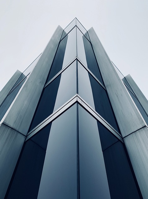 Modern Real Estate: Regular Updates Drive Transparency & Trust
