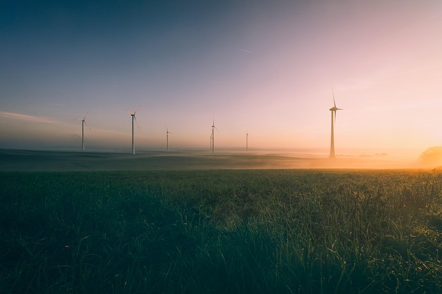 Invest in Renewable Energy: Solar & Geothermal for Real Estate Success