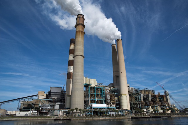 industrial-space-640x480-93390625.jpeg