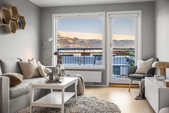 Licensing Rules for Real Estate Agents: Eligibility, Exams, Development