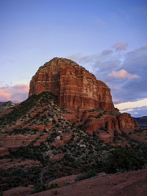 Unveiling Stunning Views: Real Estate Hiking Trails