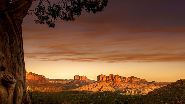 Desert Landscapes: Real Estate’s Unique Touristic Allure