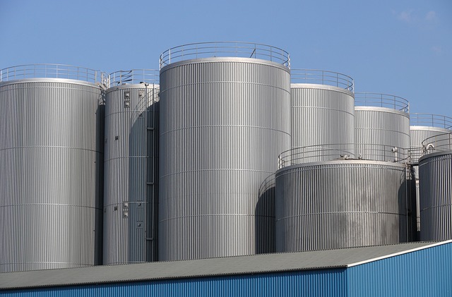 industrial-space-640x480-41936146.jpeg