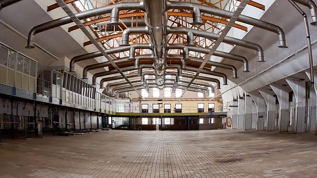 industrial-space-640x480-41474319.jpeg