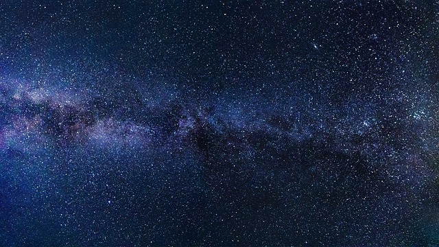 industrial-space-640x480-60293095.jpeg