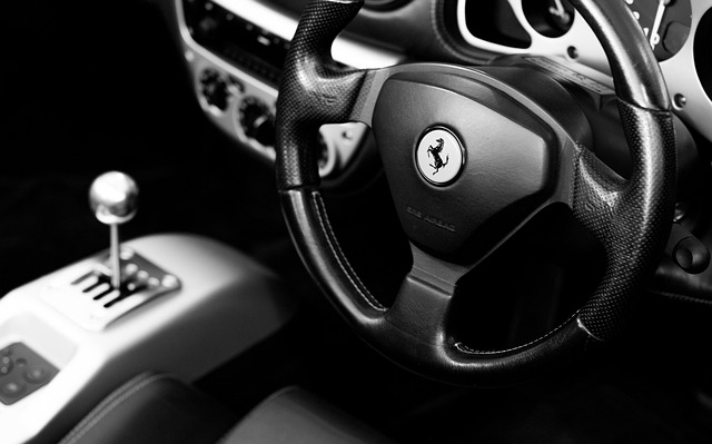 luxury-marketing-640x480-66727835.jpeg