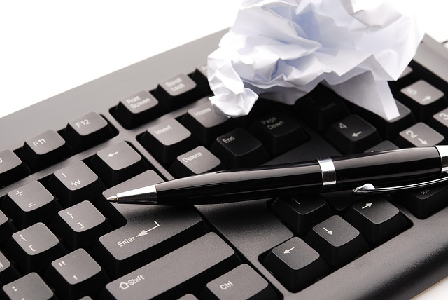 online-valuation-640x480-70021077.jpeg