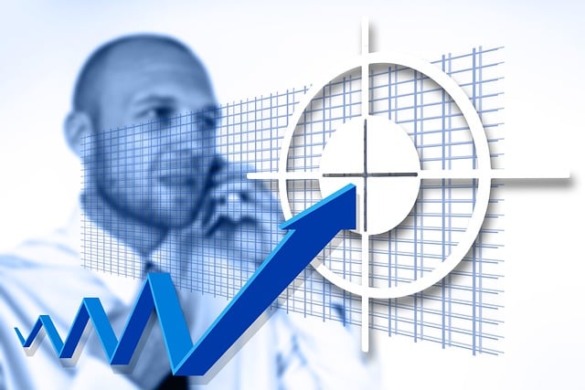 commercial-management-640x480-43494130.jpeg