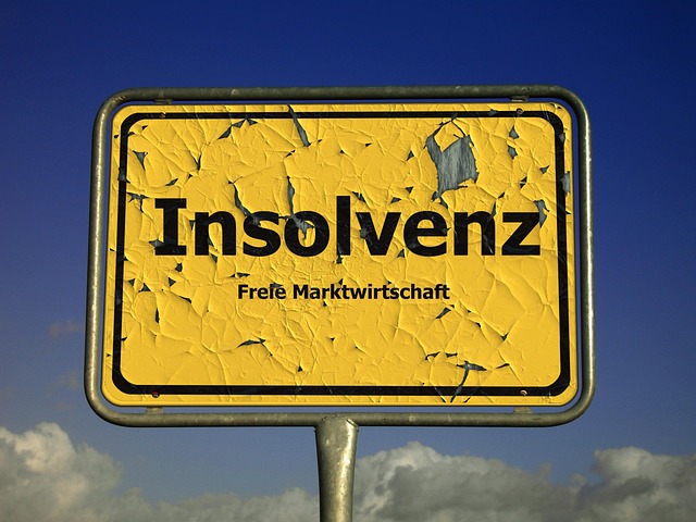 debt-income-640x480-21328376.jpeg