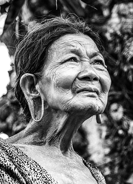 senior-housing-640x480-38600238.jpeg