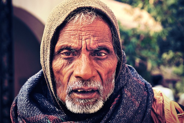 senior-housing-640x480-82331517.jpeg